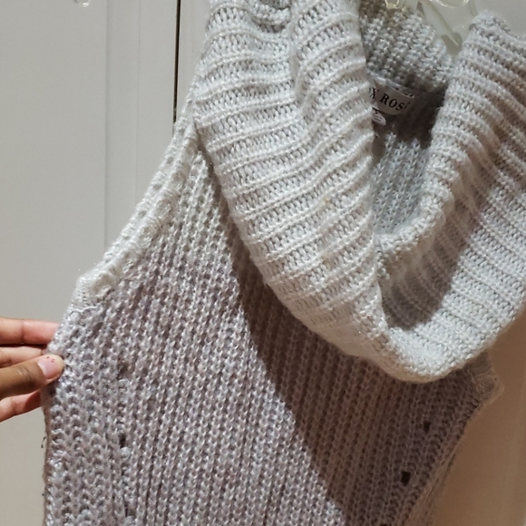 Top - Picture 6 of 6